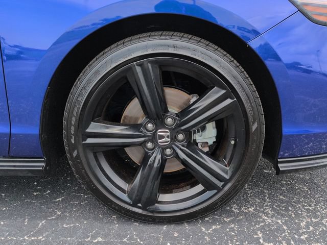Used 2024 Honda Accord Sport image 11