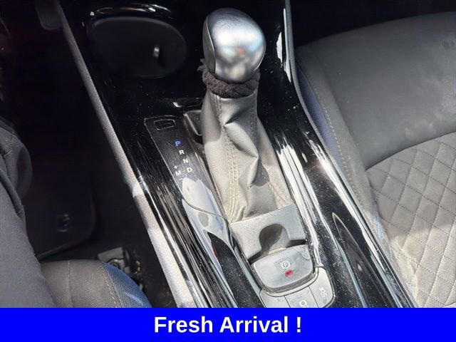 Used 2020 Toyota C-HR XLE image 8