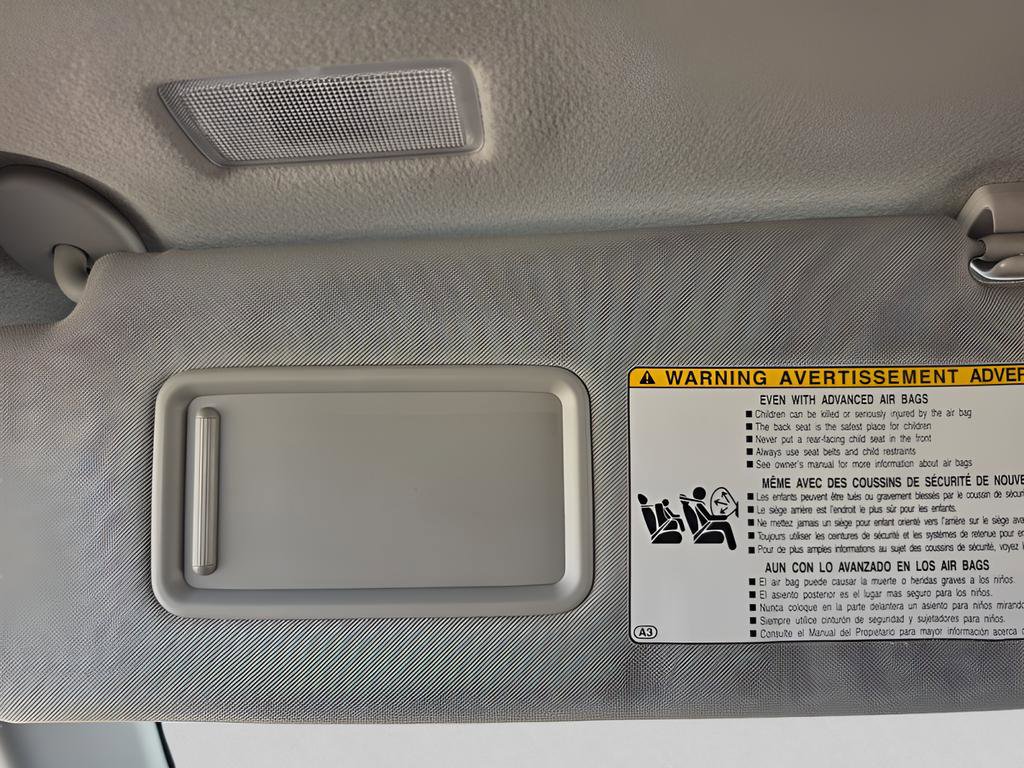 Used 2022 Toyota 4Runner SR5 Premium w/ Moonroof Package AWD/4WD image 23