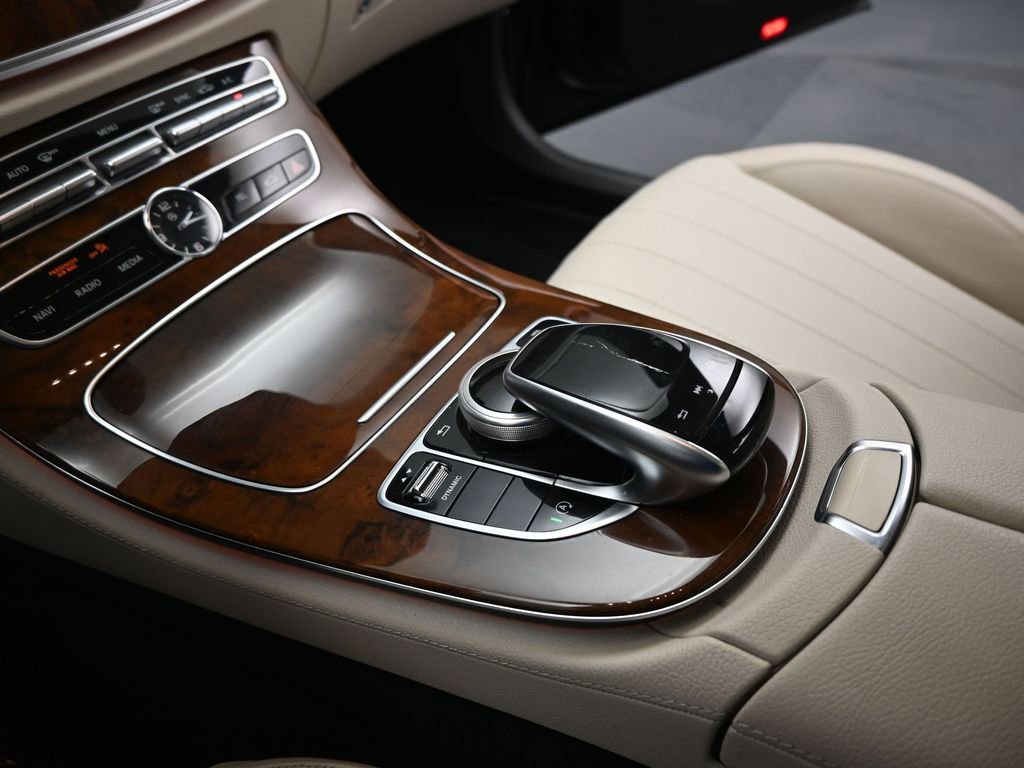 Used 2019 Mercedes-Benz E 450 4MATIC Sedan image 16