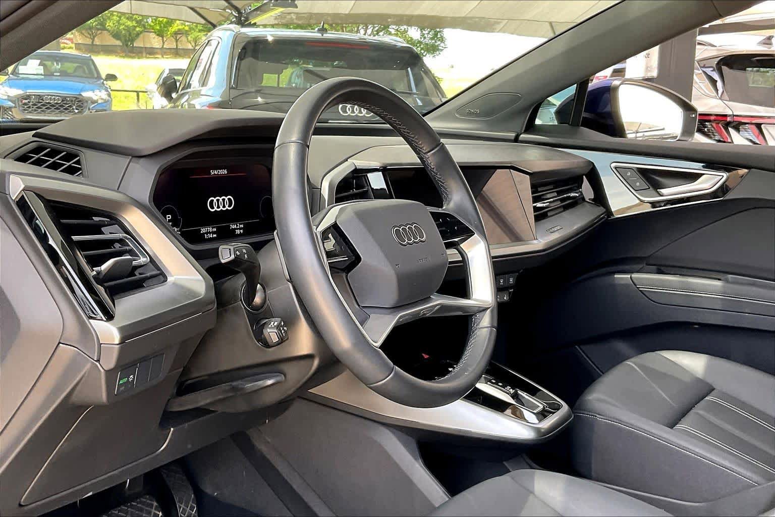 Used 2023 Audi Q4 e-tron Premium Plus w/ Premium Plus RWD image 16