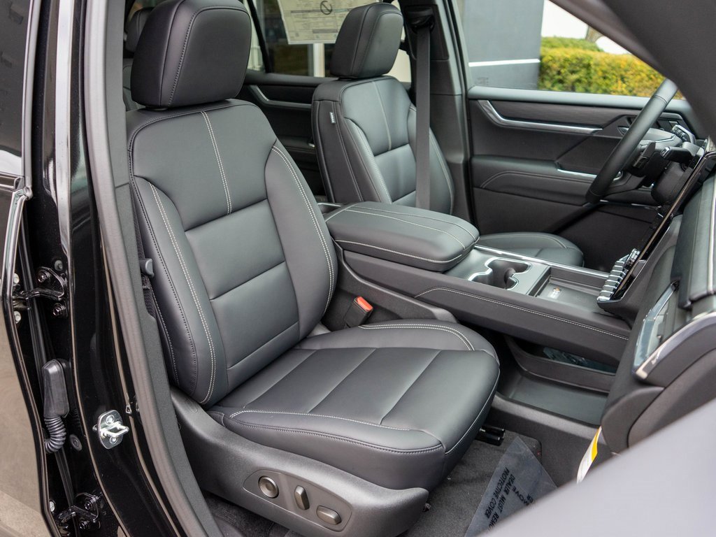 New 2026 GMC Acadia Elevation w/ Black Edition image 9