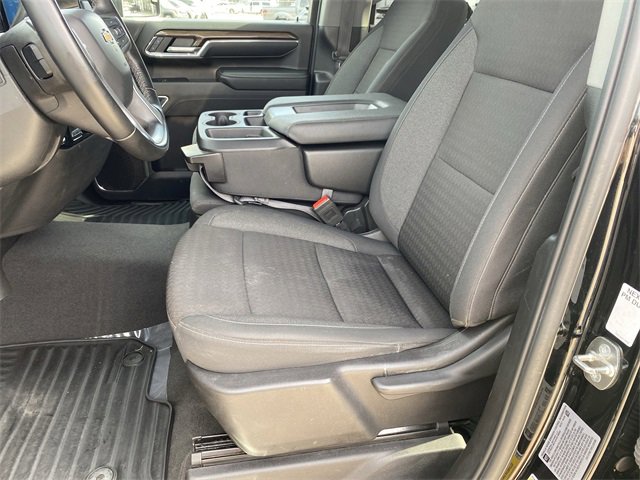 Used 2024 Chevrolet Silverado 2500 LT image 10