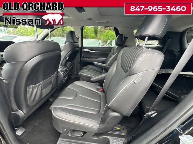 Used 2024 Hyundai Palisade Limited AWD/4WD image 13