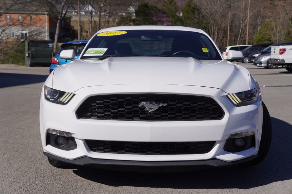 Used 2017 Ford Mustang EcoBoost image 4