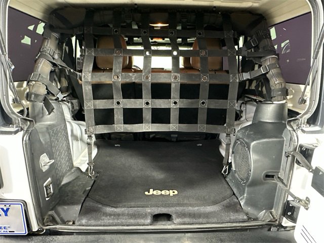 Used 2014 Jeep Wrangler Unlimited Rubicon w/ Dual Top Group image 8