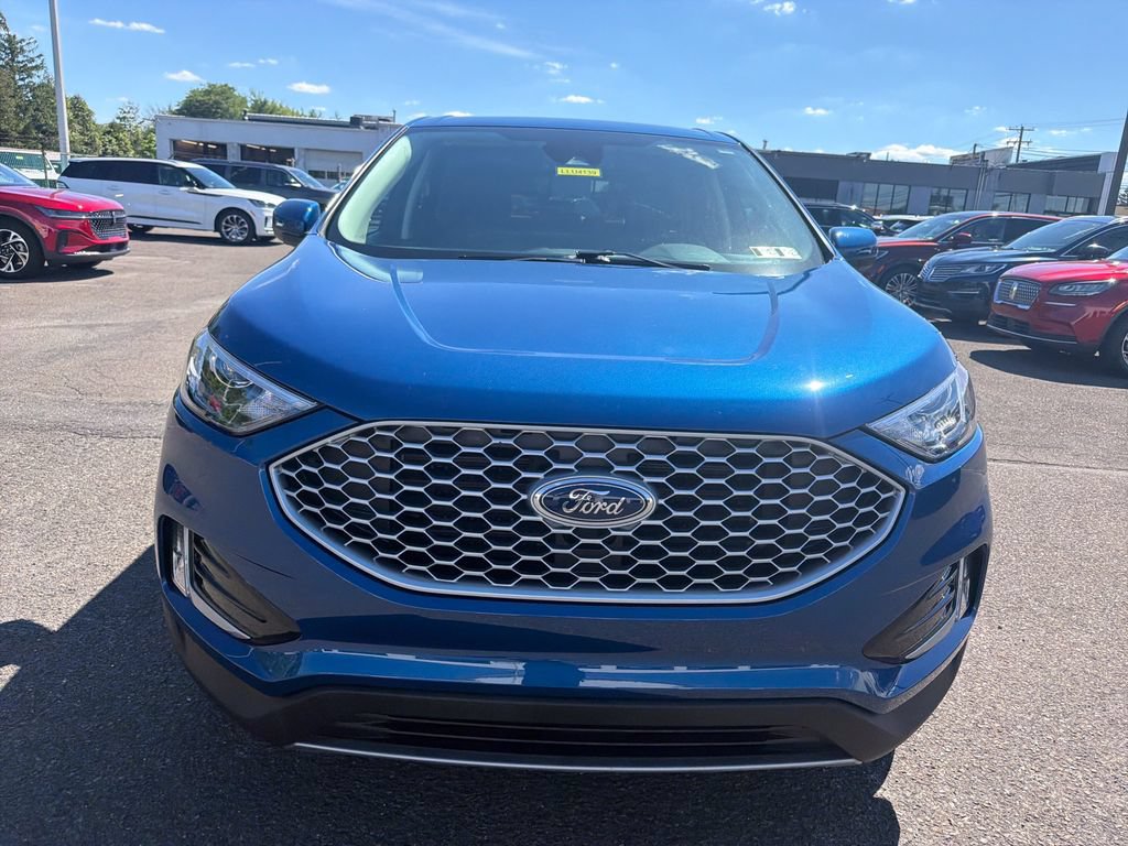 Used 2023 Ford Edge SEL w/ Convenience Package AWD/4WD image 8