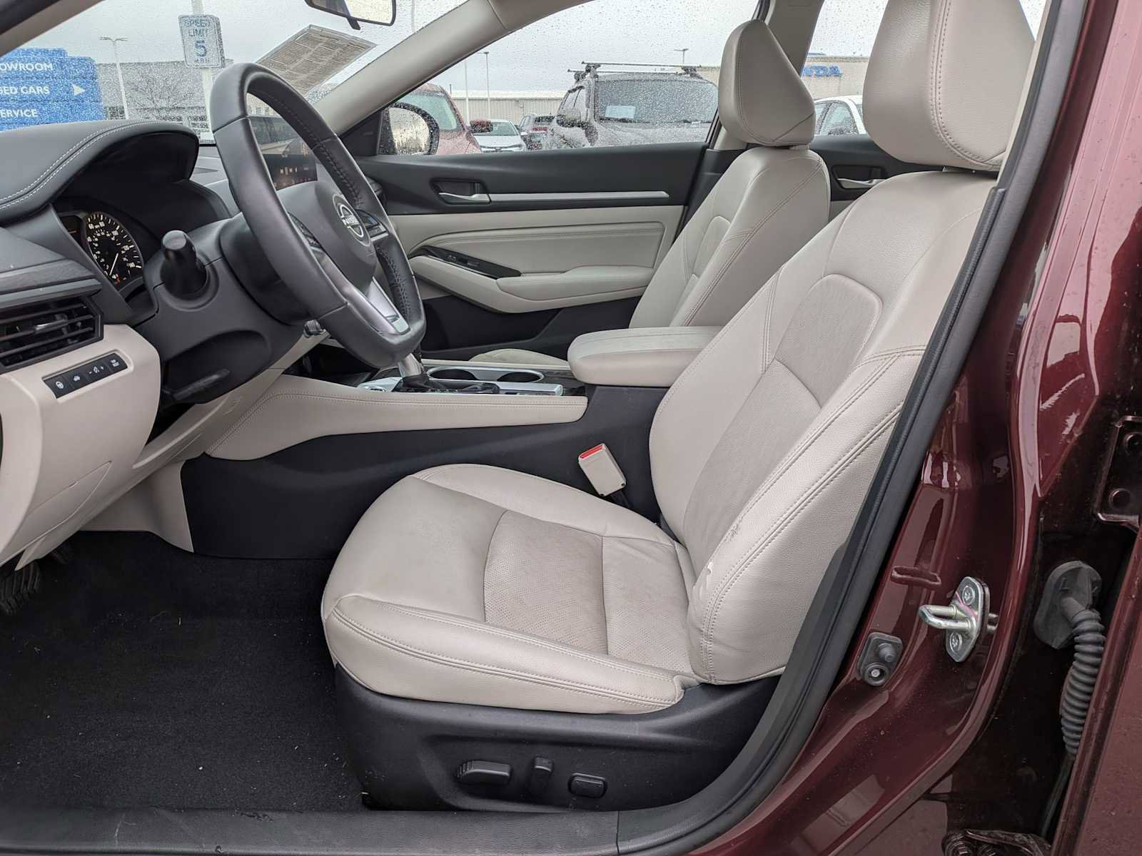 Used 2023 Nissan Altima 2.5 SL AWD/4WD image 15