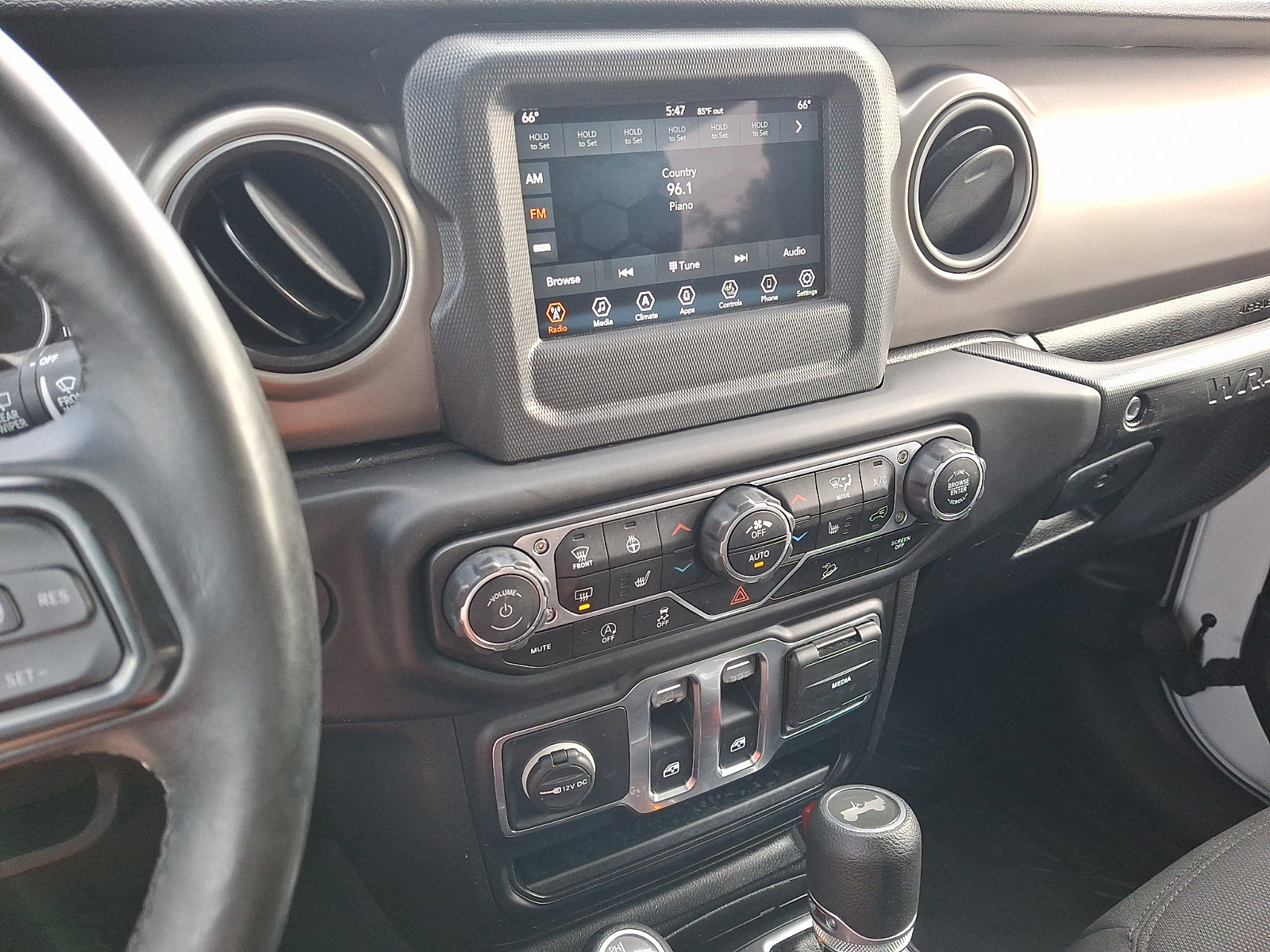 Certified 2021 Jeep Wrangler Sport AWD/4WD image 20
