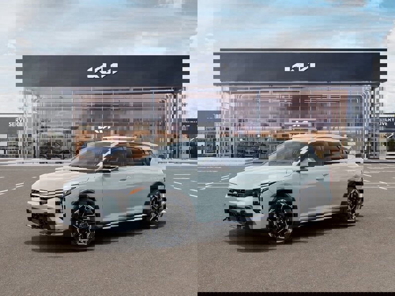 New 2026 Kia K4 GT-Line image 3