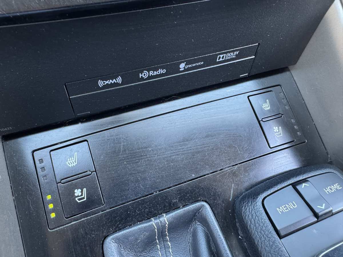Used 2014 Lexus IS 250 w/ Navigation Package RWD image 32