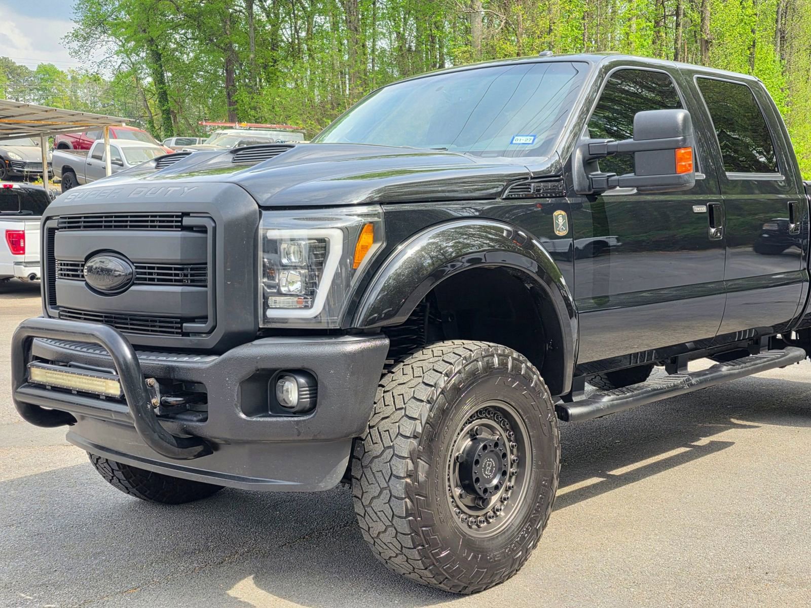 Used 2015 Ford F250 Lariat w/ Lariat Ultimate Package image 2