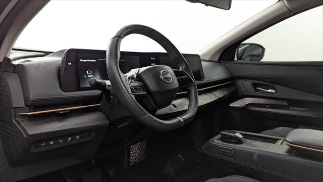 Used 2024 Nissan Ariya FWD image 23
