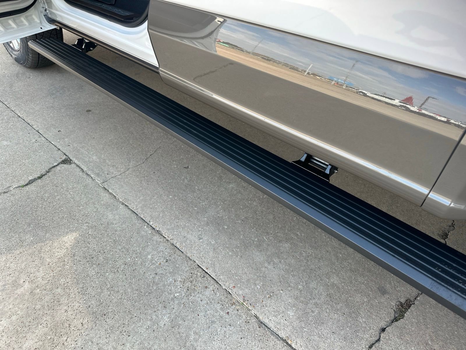 New 2025 Ford F150 King Ranch w/ FX4 Off-Road Package image 21