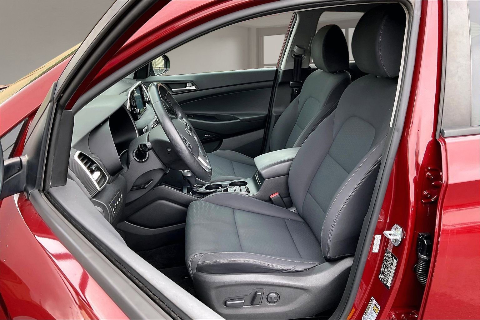 Used 2019 Hyundai Tucson Night w/ Cargo Package FWD image 21
