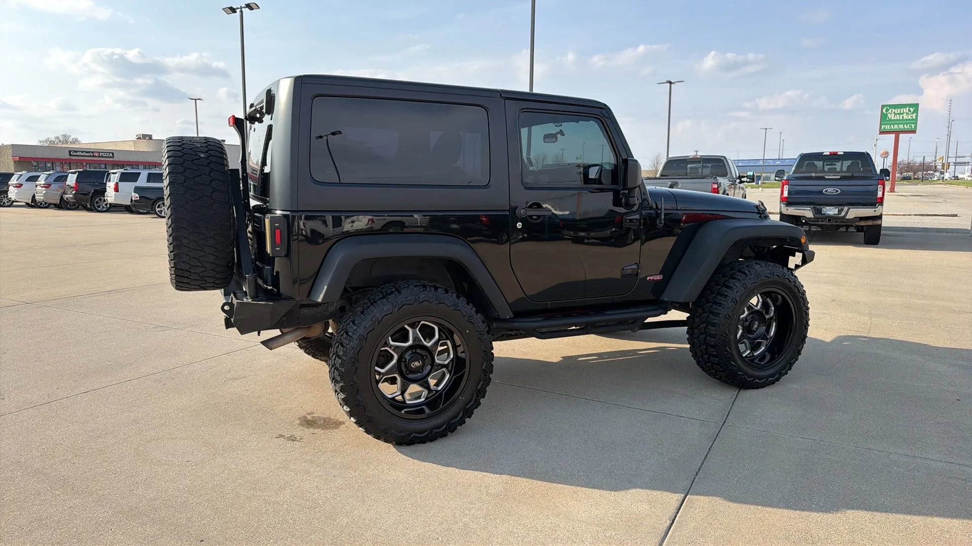 Used 2017 Jeep Wrangler Sport w/ Connectivity Group image 19