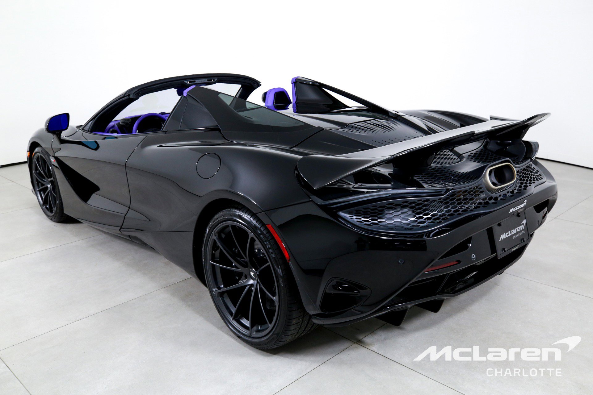 New 2027 McLaren 750S Spider RWD image 8