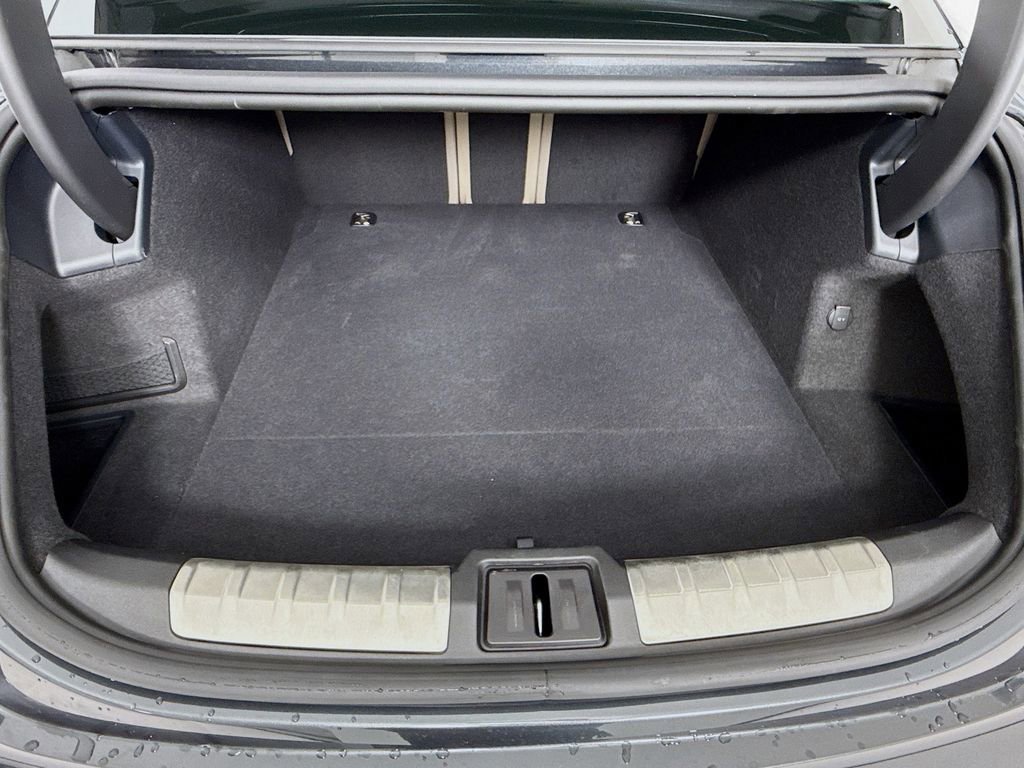 Certified 2024 Porsche Taycan image 30