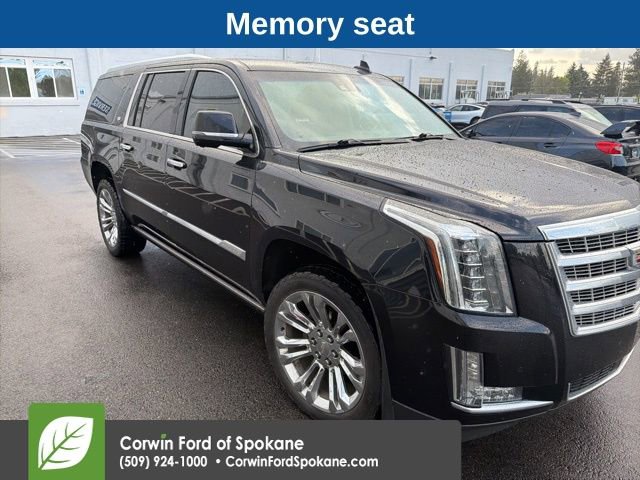 Used 2019 Cadillac Escalade ESV Premium Luxury w/ LPO, Radiant Package AWD/4WD image 8
