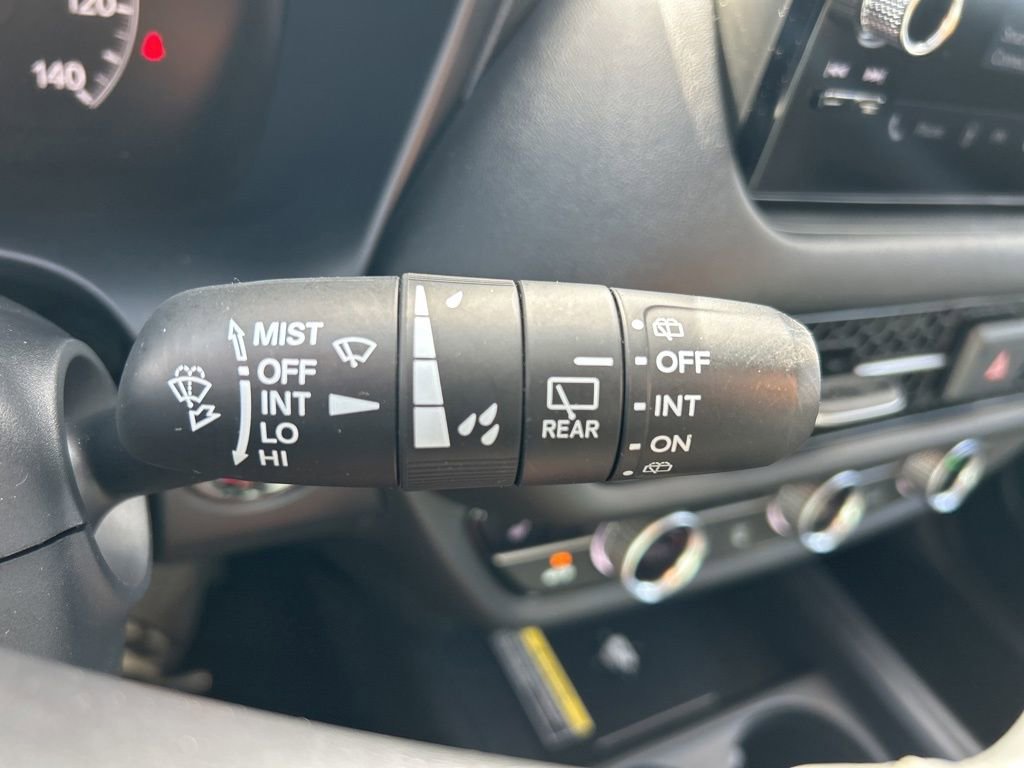 Used 2023 Honda HR-V EX-L image 29