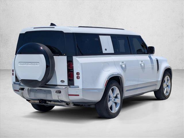 Used 2023 Land Rover Defender 130 SE AWD/4WD image 5