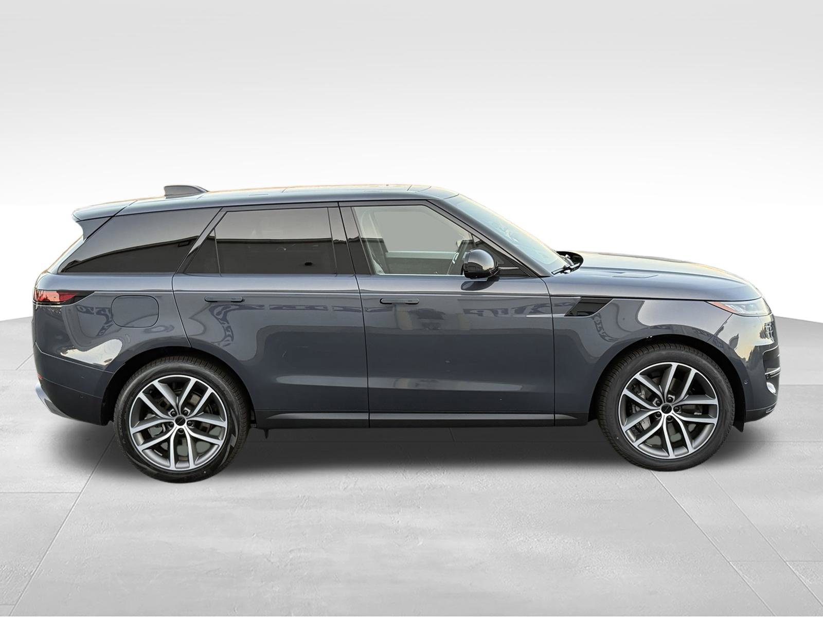 New 2027 Land Rover Range Rover Sport SE AWD/4WD image 7