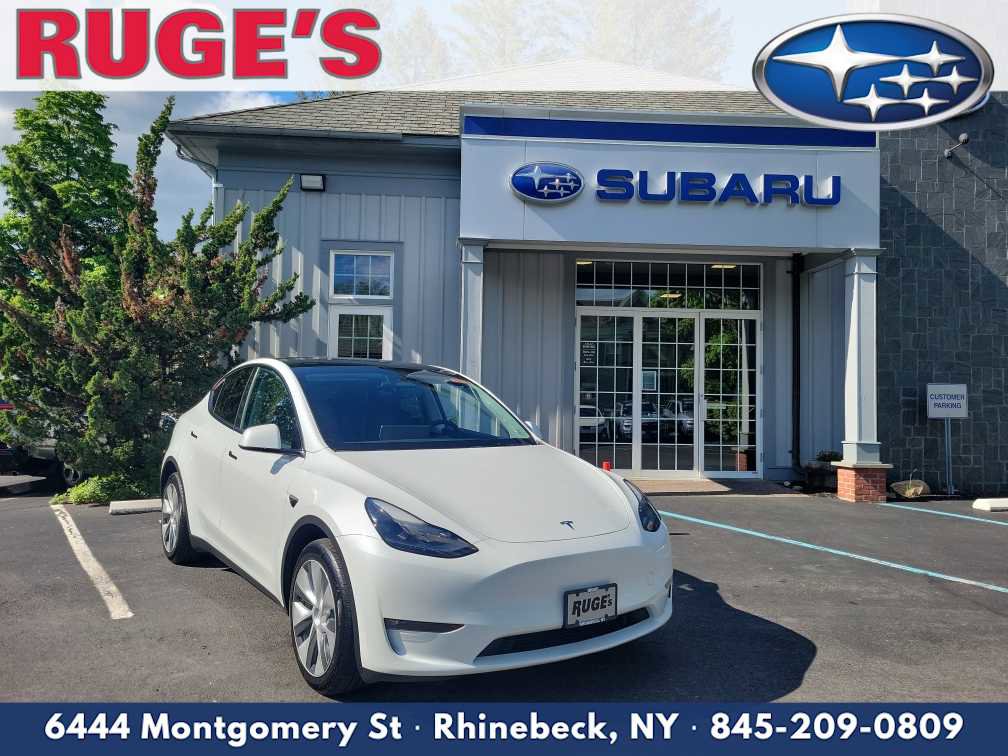 Used 2023 Tesla Model Y AWD image 1