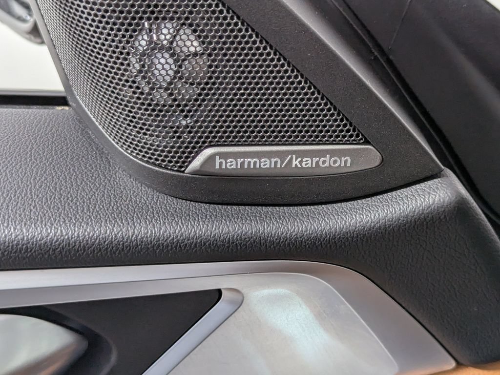 Used 2023 BMW i4 eDrive40 w/ Premium Package RWD image 17