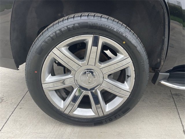 Used 2020 Cadillac Escalade Luxury image 35