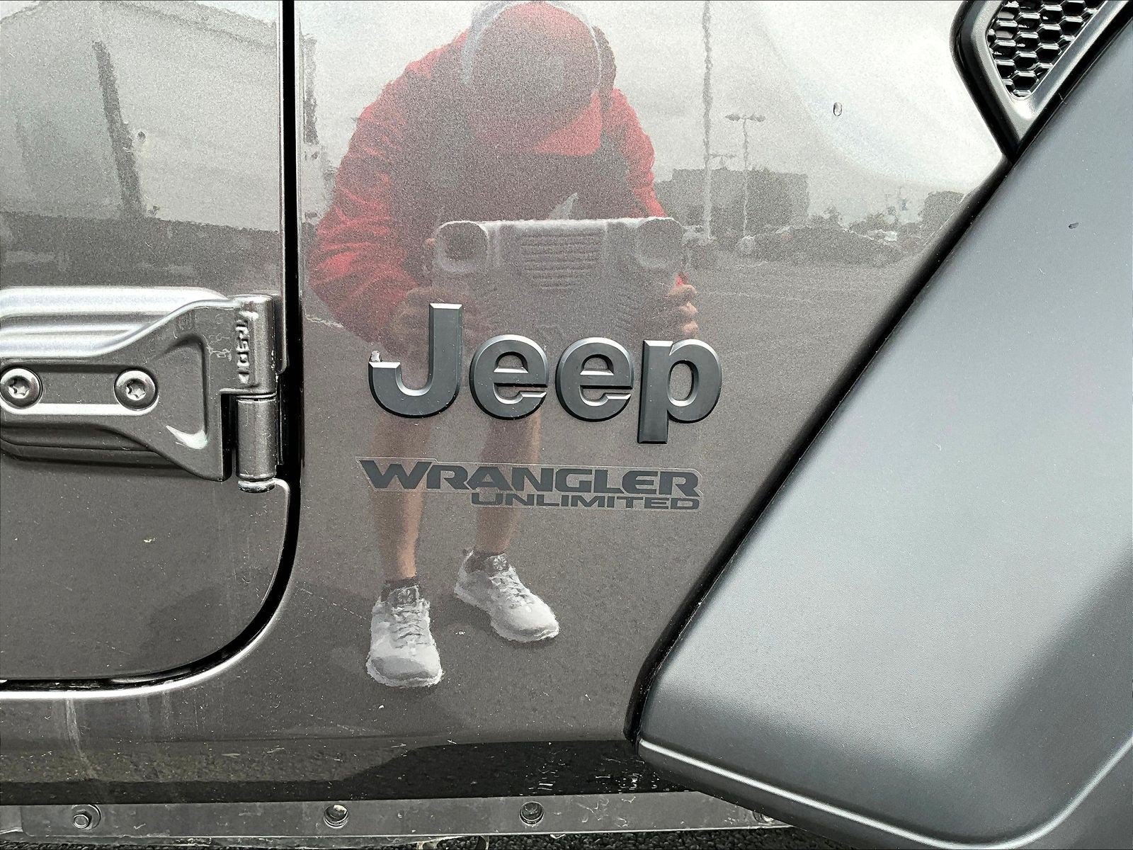Used 2022 Jeep Wrangler Unlimited Sport AWD/4WD image 23
