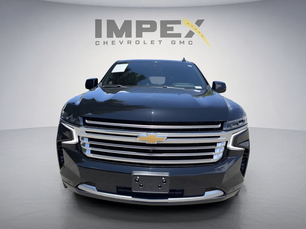 Used 2024 Chevrolet Suburban High Country w/ Advanced Technology Package AWD/4WD image 8