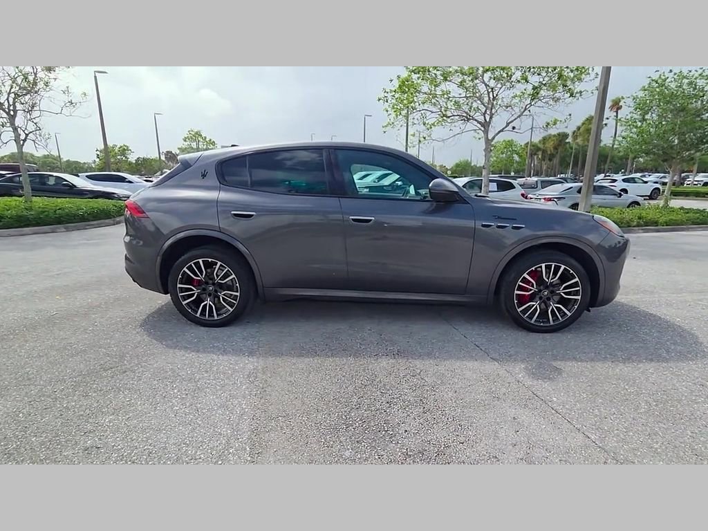 Used 2023 Maserati Grecale Modena image 35