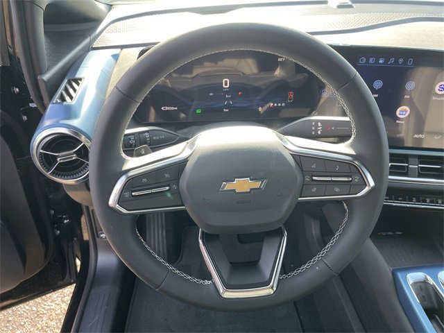 New 2026 Chevrolet Equinox EV LT image 14