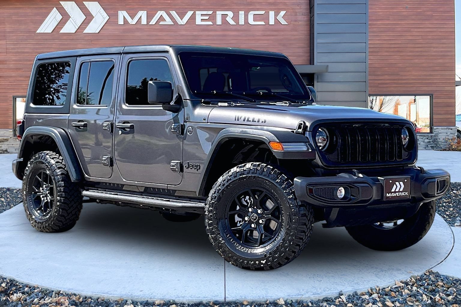 Used 2025 Jeep Wrangler Unlimited Sport AWD/4WD image 1