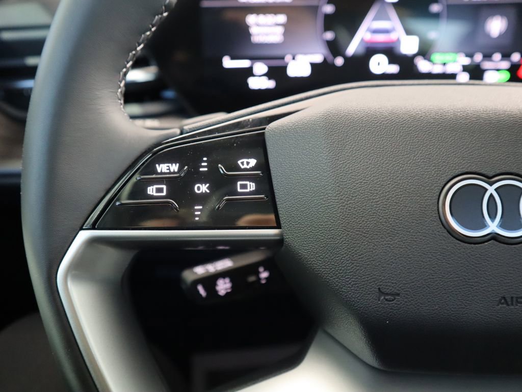 Used 2025 Audi Q5 Premium Plus w/ Premium Plus image 12