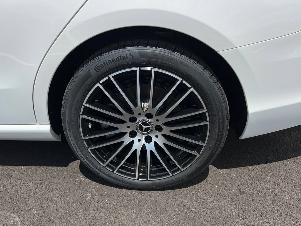 New 2026 Mercedes-Benz C 300 4MATIC Sedan image 32