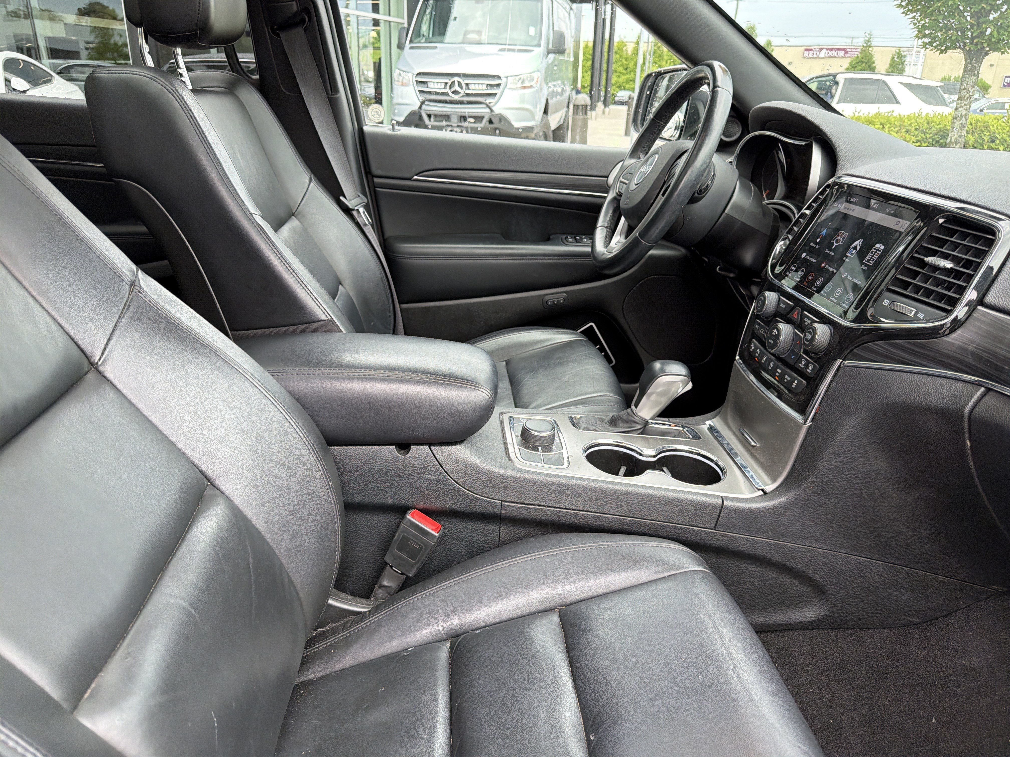 Used 2022 Jeep Grand Cherokee Limited w/ Trailer Tow Group IV AWD/4WD image 35