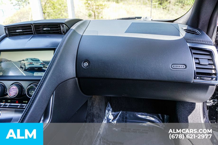 Used 2020 Jaguar F-TYPE R-Dynamic RWD image 30