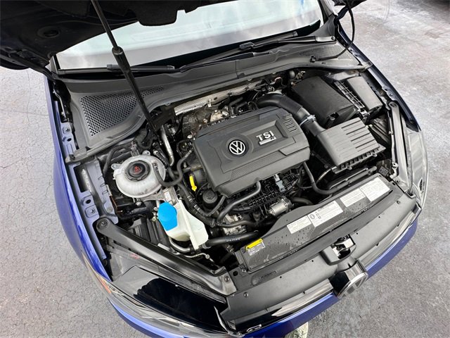 Used 2019 Volkswagen Golf R 4-Door image 32