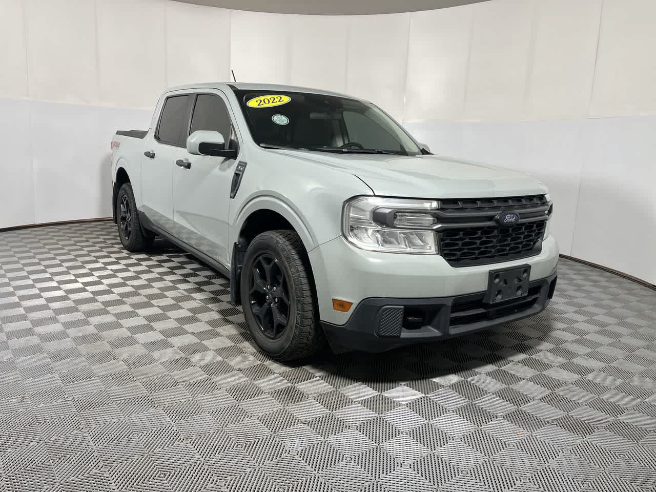 Used 2022 Ford Maverick XLT w/ Equipment Group 300A Standard AWD/4WD image 2