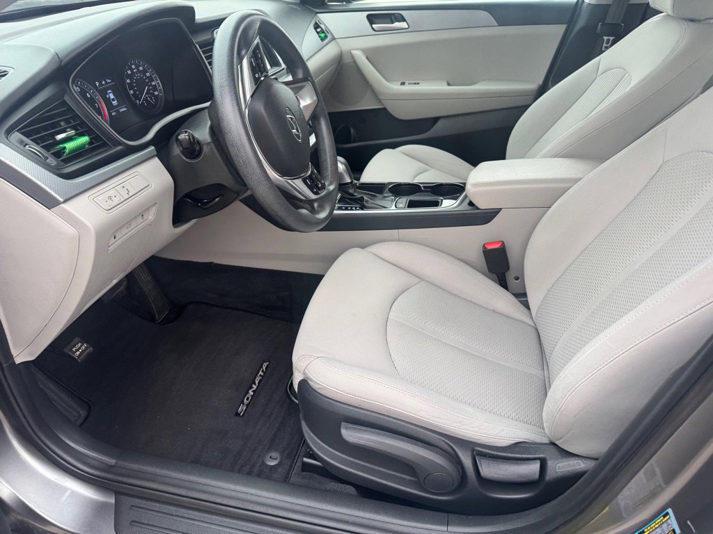 Used 2018 Hyundai Sonata SE image 22