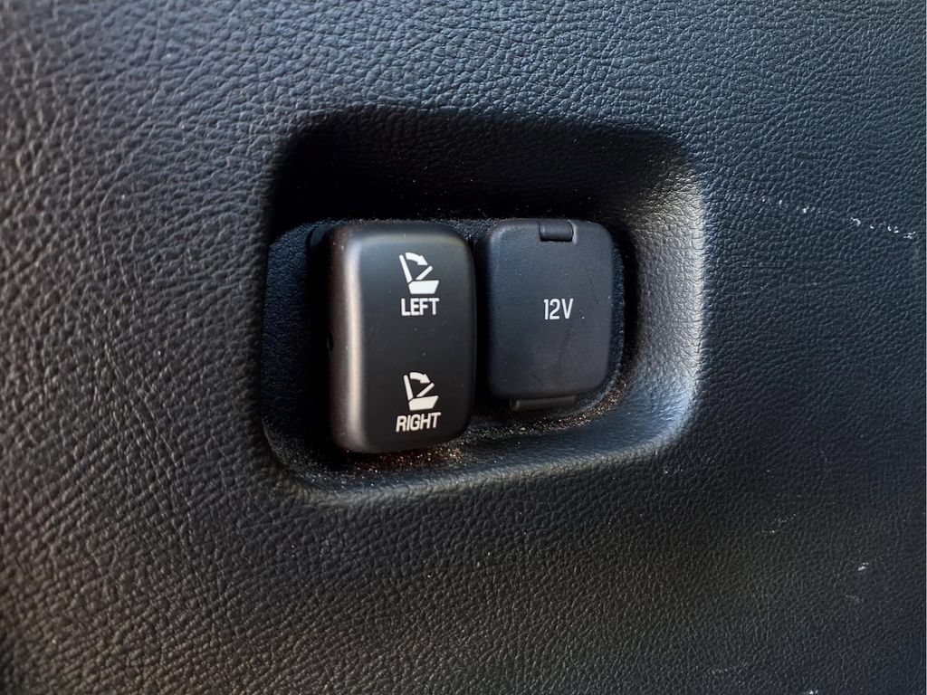 Used 2022 Ford Edge SEL AWD/4WD image 24
