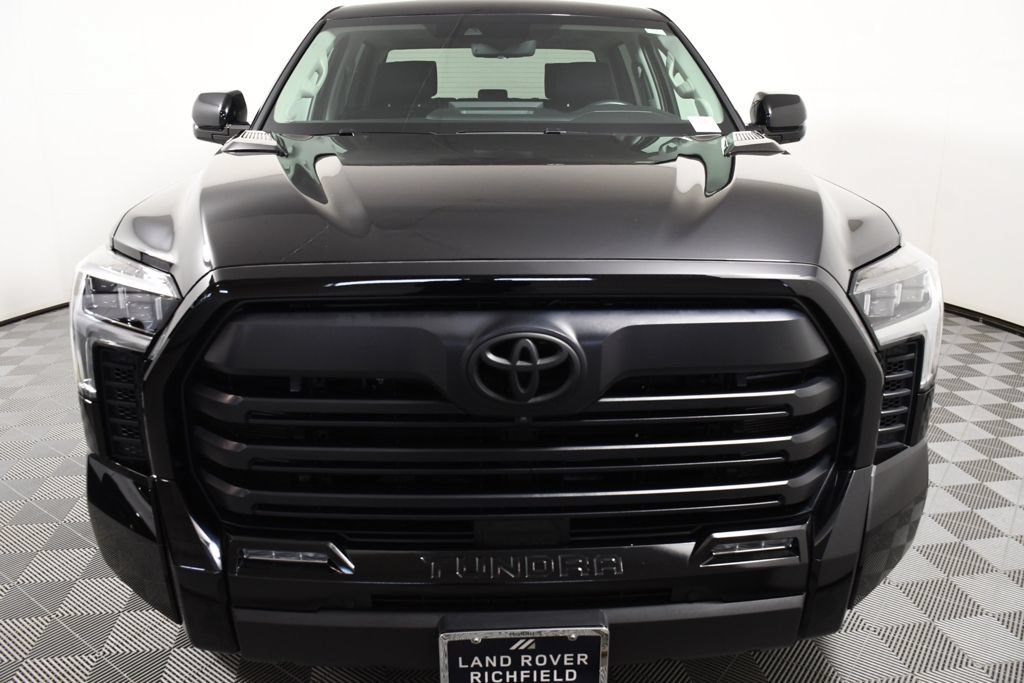 Used 2024 Toyota Tundra Limited AWD/4WD image 10