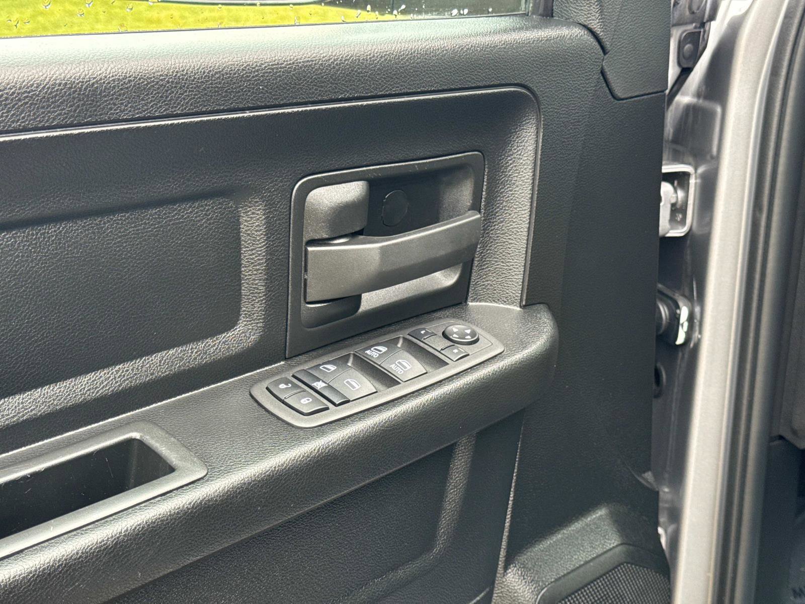 Certified 2024 RAM 1500 Tradesman w/ Popular Equipment Group image 19