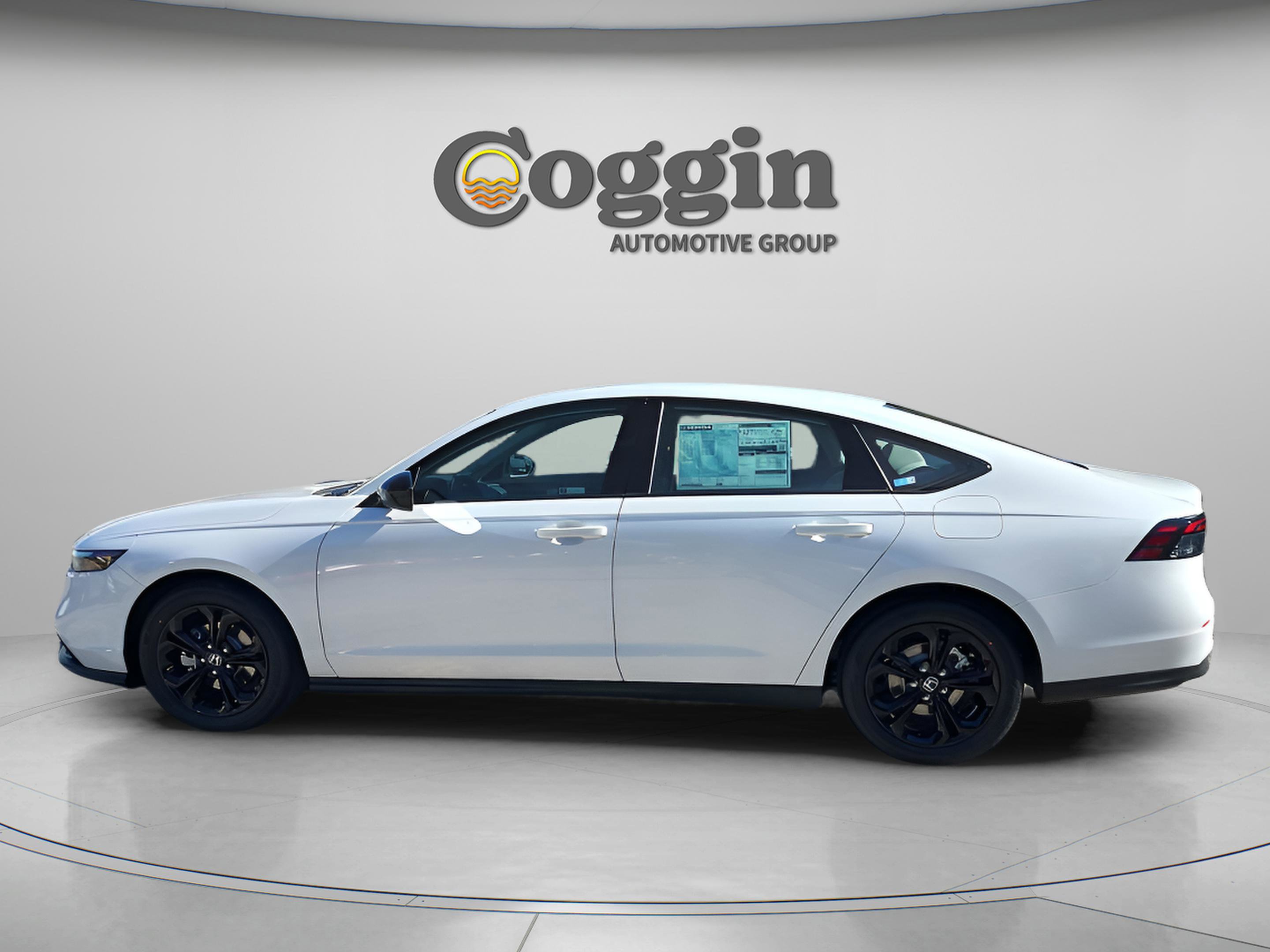 New 2025 Honda Accord SE image 2