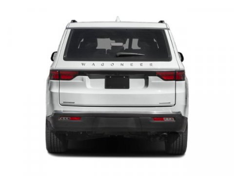 Used 2022 Jeep Wagoneer Series II RWD image 8