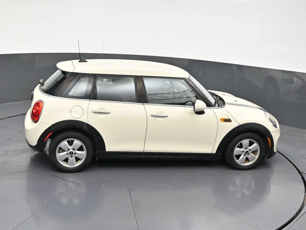 Used 2019 MINI Cooper 4-Door Hardtop w/ Signature Upholstery Package FWD image 21
