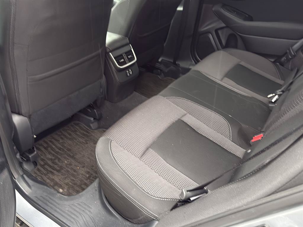Used 2025 Subaru Outback Premium AWD/4WD image 14