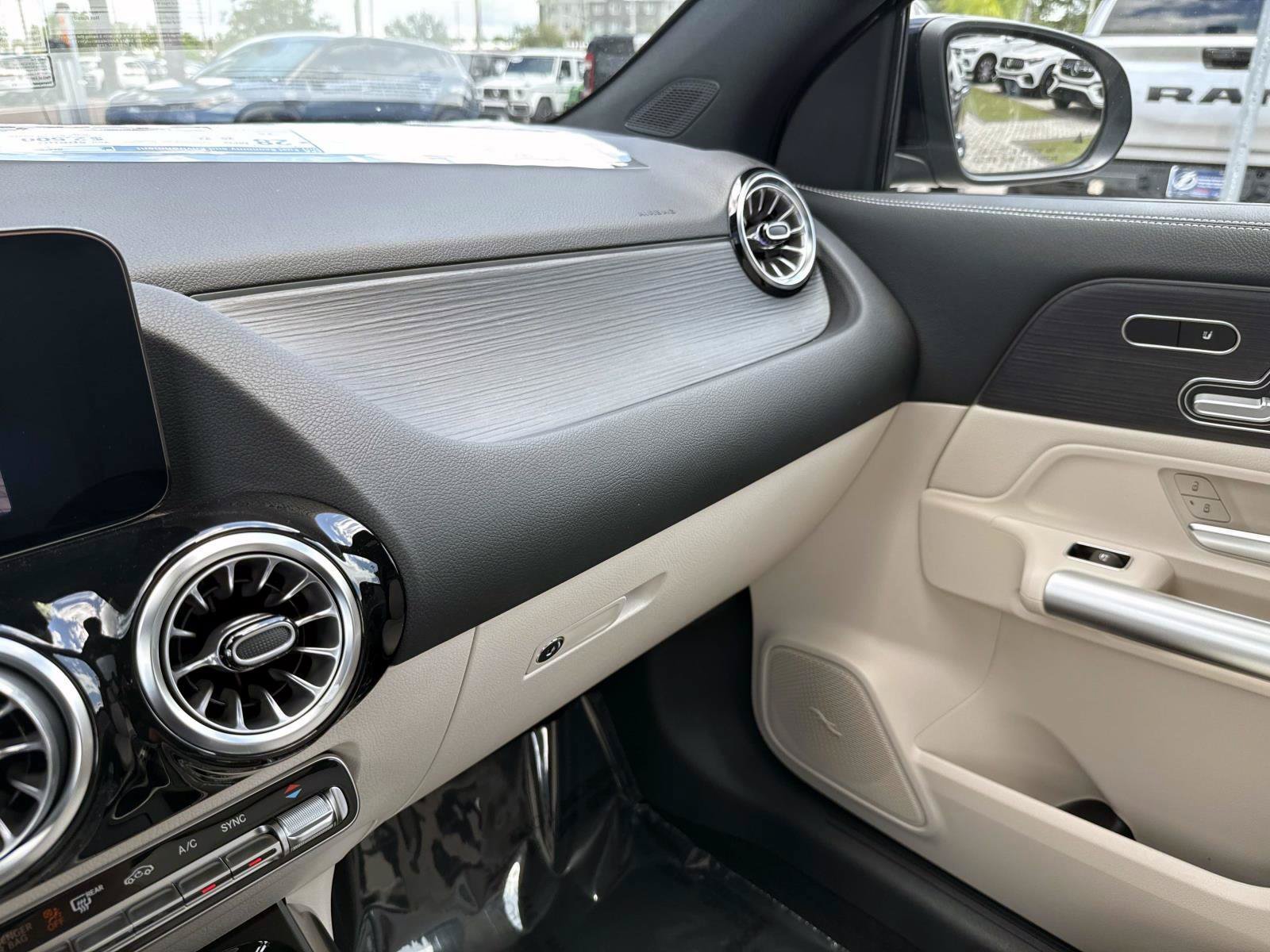 New 2026 Mercedes-Benz GLA 250 4MATIC image 26