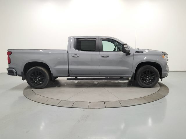 Used 2024 Chevrolet Silverado 1500 RST w/ Z71 Off-Road Package AWD/4WD image 8